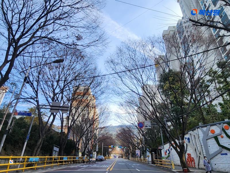 2024타경112705 부산광역시 북구 효열로 265, 벽산삼협한솔아파트 105동 5층 504호 아파트[공급32평형] 경매 이미지