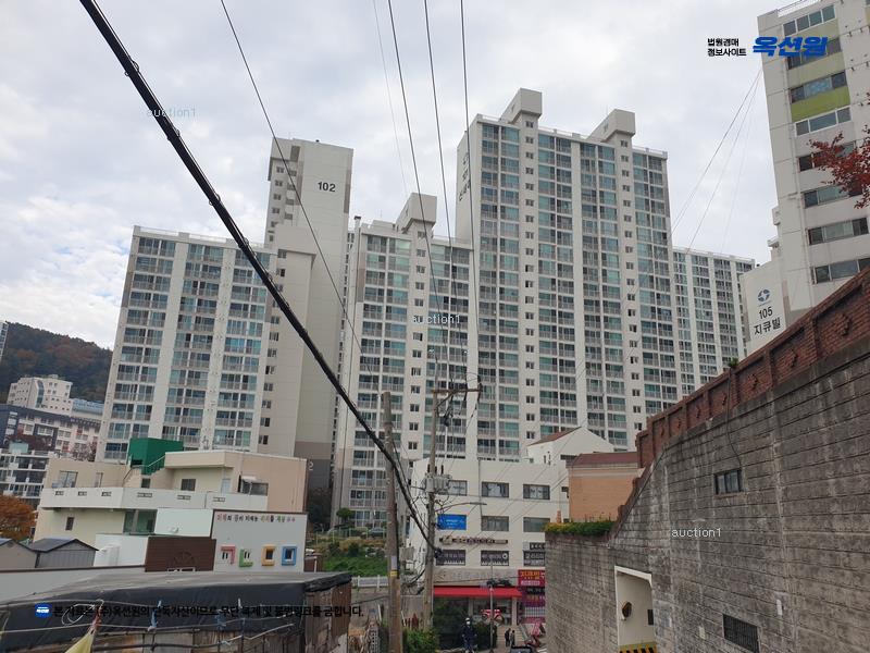2023타경107508 부산광역시 사하구 다대로277번길 85, 신세대지큐빌 107동 1층 102호 아파트[공급23평형] 경매 이미지
