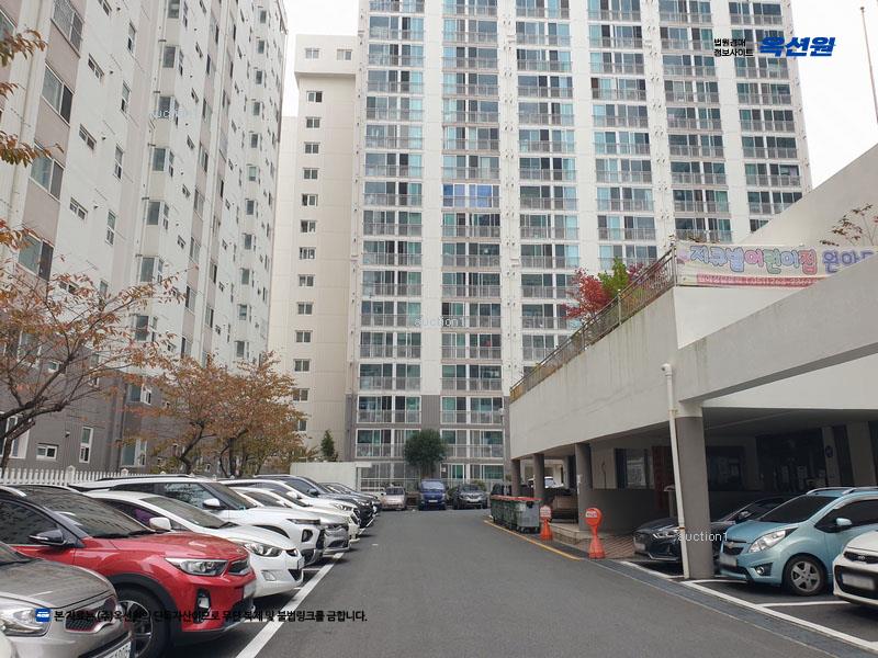 2023타경107508 부산광역시 사하구 다대로277번길 85, 신세대지큐빌 107동 1층 102호 아파트[공급23평형] 경매 이미지