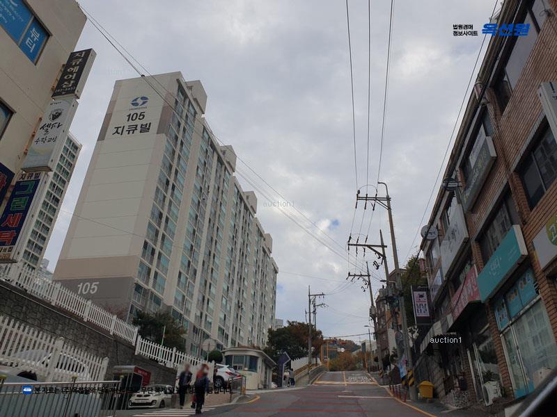2023타경107508 부산광역시 사하구 다대로277번길 85, 신세대지큐빌 107동 1층 102호 아파트[공급23평형] 경매 이미지