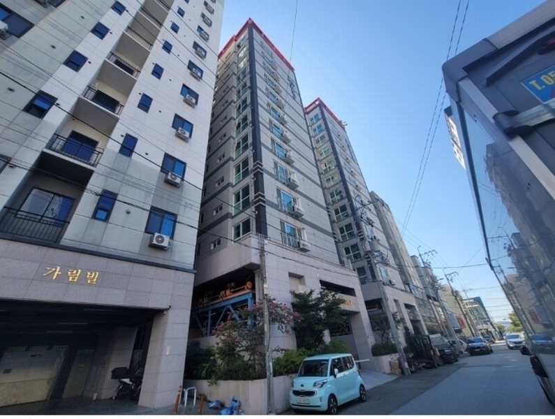 2024타경108997 부산광역시 사하구 동매로23번길 14, 크라운9 3층 302호 다세대(빌라)[공급14평형] 경매 이미지