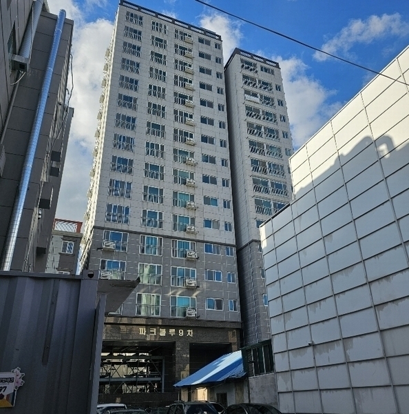2024타경110006 부산광역시 북구 낙동대로1694번나길 11, 파크블루 6층 602호 아파트[공급17평형] 경매 이미지