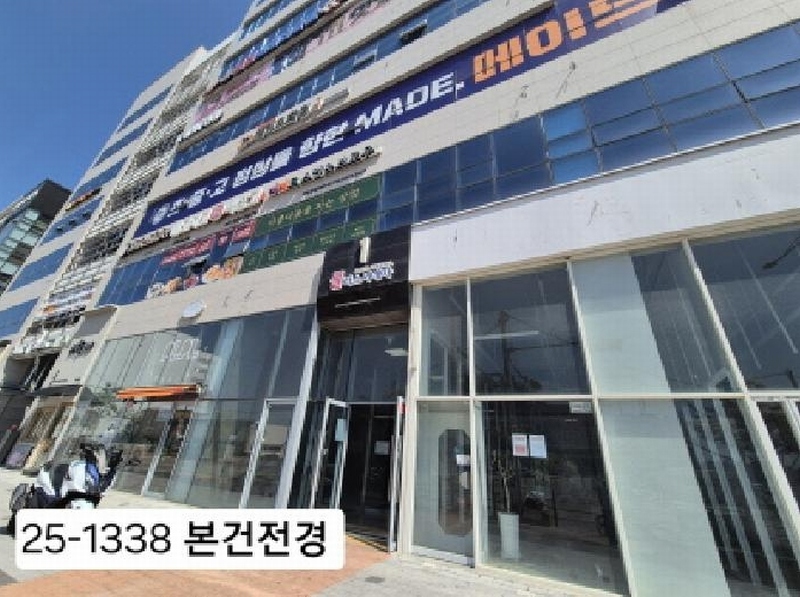 2025타경1338 부산광역시 강서구 명지국제8로10번길 38, 플러스시네마 1동 4층 421호 근린상가 경매 이미지