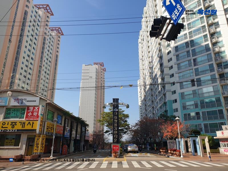 2025타경101822 부산광역시 북구 화명신도시로 39, 대림쌍용강변타운 702동 1층 102호 아파트[공급32평형] 경매 이미지
