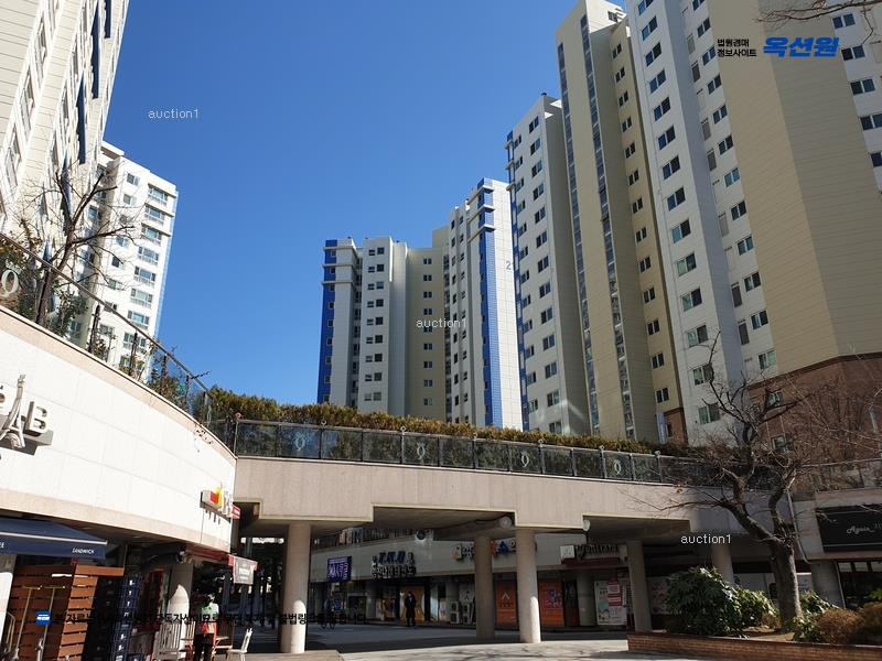 2024타경111702 부산광역시 강서구 명지오션시티10로 16, 영어도시퀸덤1차링컨타운 201동 2층 202호 아파트[공급39평형] 경매 이미지