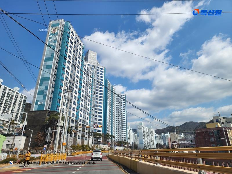 2025타경101610 부산광역시 북구 대천천길 109, 화명플리체비스타동원 106동 2층 201호 아파트[공급17평형] 경매 이미지