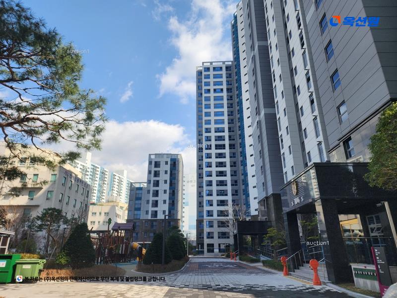 2025타경101610 부산광역시 북구 대천천길 109, 화명플리체비스타동원 106동 2층 201호 아파트[공급17평형] 경매 이미지