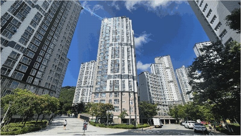2025타경101787 부산광역시 강서구 과학산단2로20번길 69, 지사금강펜테리움 107동 17층 1702호 아파트[공급26평형] 경매 이미지
