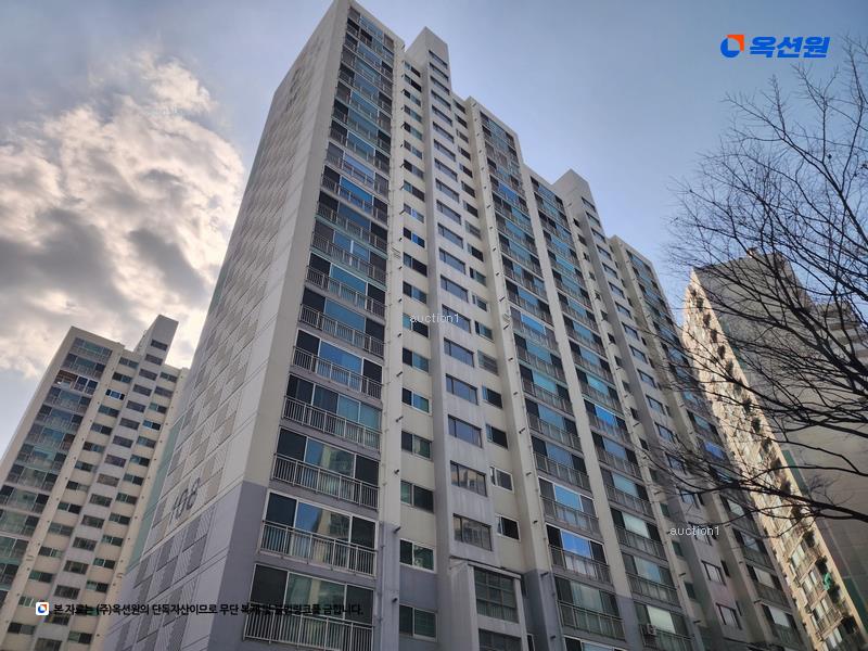2025타경101837 부산광역시 북구 학사로17번길 31부산광역시 북구 학사로17○○○○, 수정강변타운 108동 1층 101호수정강변○○ 아파트[공급34평형] 경매 이미지
