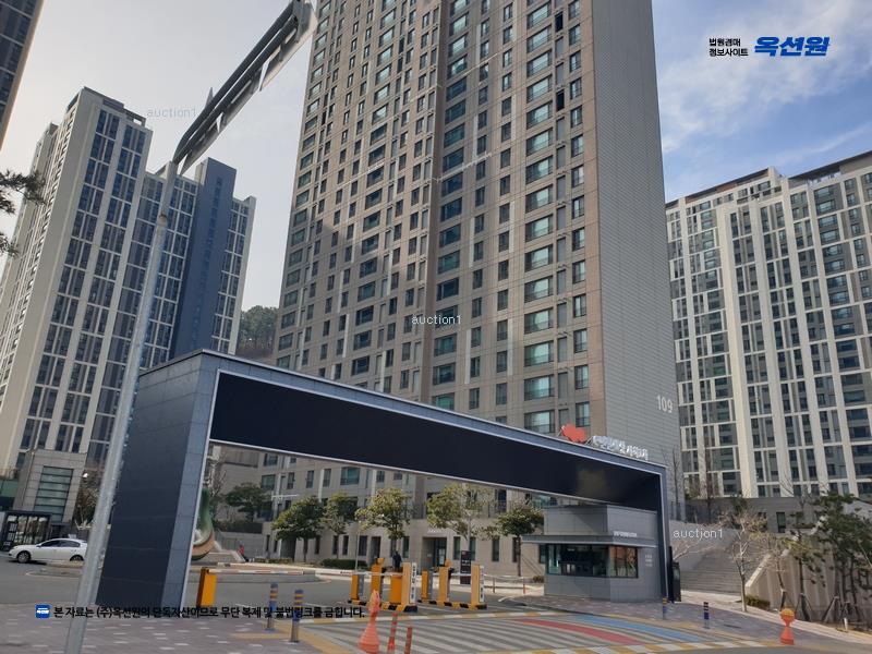 2024타경3054 부산광역시 사하구 서포로30번길 26, 이편한세상사하 106동 17층 1701호 아파트[공급33평형] 경매 이미지