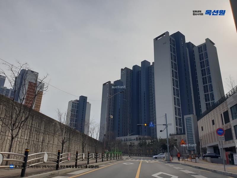 2024타경3054 부산광역시 사하구 서포로30번길 26, 이편한세상사하 106동 17층 1701호 아파트[공급33평형] 경매 이미지