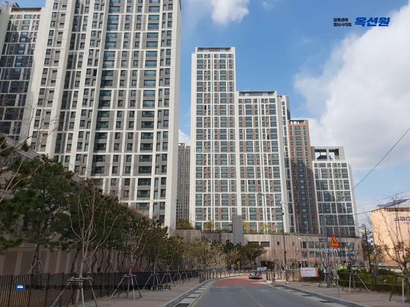2024타경3054 부산광역시 사하구 서포로30번길 26, 이편한세상사하 106동 17층 1701호 아파트[공급33평형] 경매 이미지