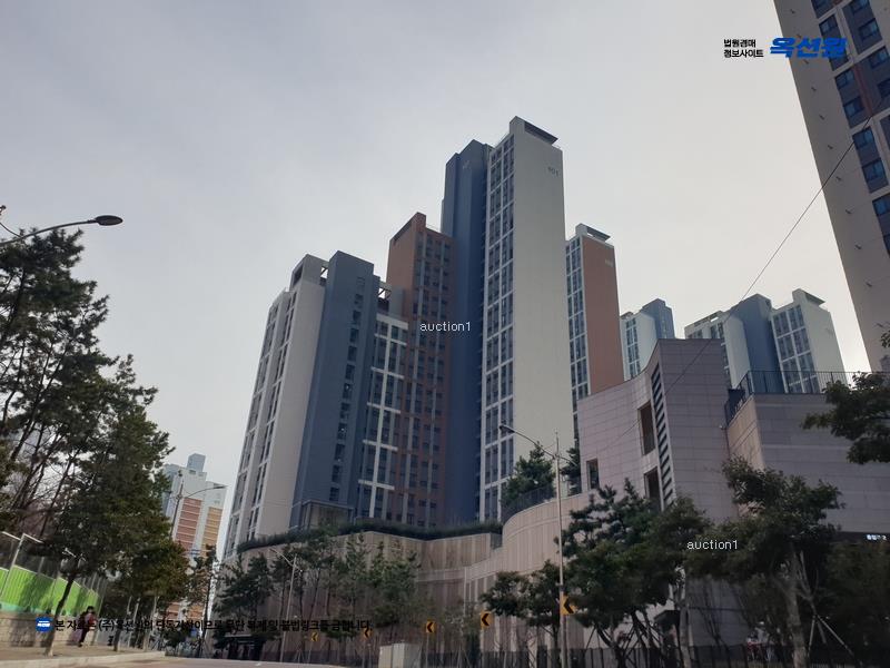 2024타경3054 부산광역시 사하구 서포로30번길 26, 이편한세상사하 106동 17층 1701호 아파트[공급33평형] 경매 이미지
