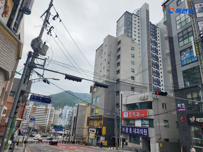 2024타경104827 부산광역시 북구 만덕1로 3, 금정산드림타워 7층 702호 다세대(빌라)[공급22평형] 경매 이미지