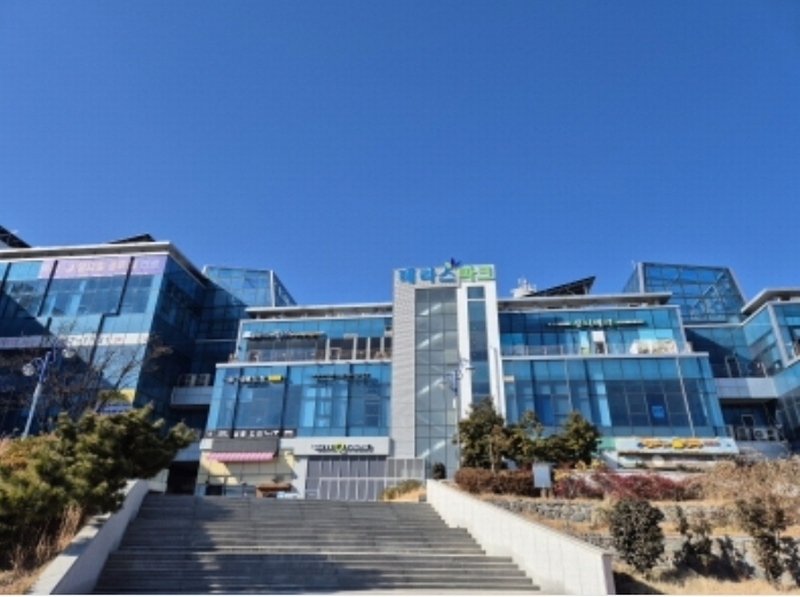 2024타경10343 울산광역시 동구 방어진순환도로 652, 울산일산동테라스파크 1동 3층 비303호 근린상가 경매 이미지