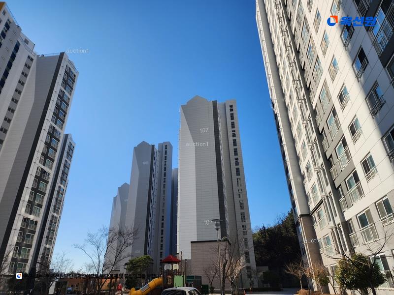 2024타경115583 울산광역시 북구 중산서로 19, 울산오토밸리로줌파크 107동 1층 104호 아파트[공급26평형] 경매 이미지
