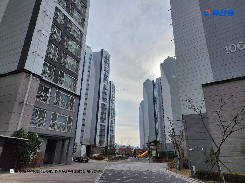 2024타경115583 울산광역시 북구 중산서로 19, 울산오토밸리로줌파크 107동 1층 104호 아파트[공급26평형] 경매 이미지