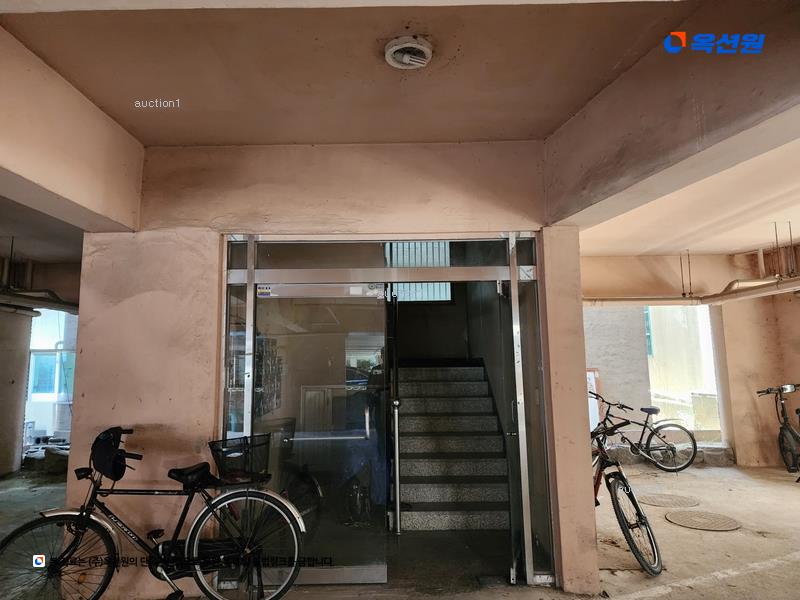 2024타경115743 울산광역시 남구 달삼로84번길 26-1, 구분건물 3층 301호 다세대(빌라)[공급9평형] 경매 이미지
