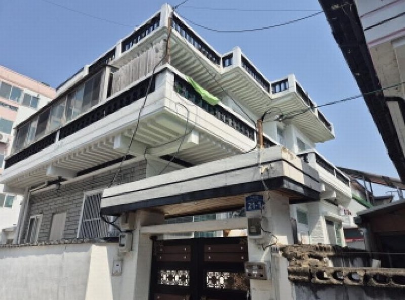 2025타경946 울산광역시 중구 반구동 52-20 주택 경매 이미지