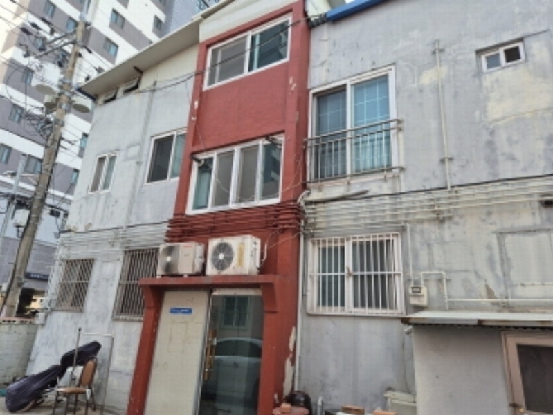2024타경120639 울산광역시 중구 옥교15길 13, 강변연립 2동 2층 202호 다세대(빌라) 경매 이미지
