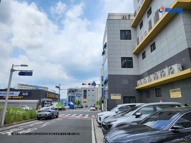 2025타경11757 울산광역시 북구 박상진2로 124, 비발디시티 1층 102호 근린상가 경매 이미지