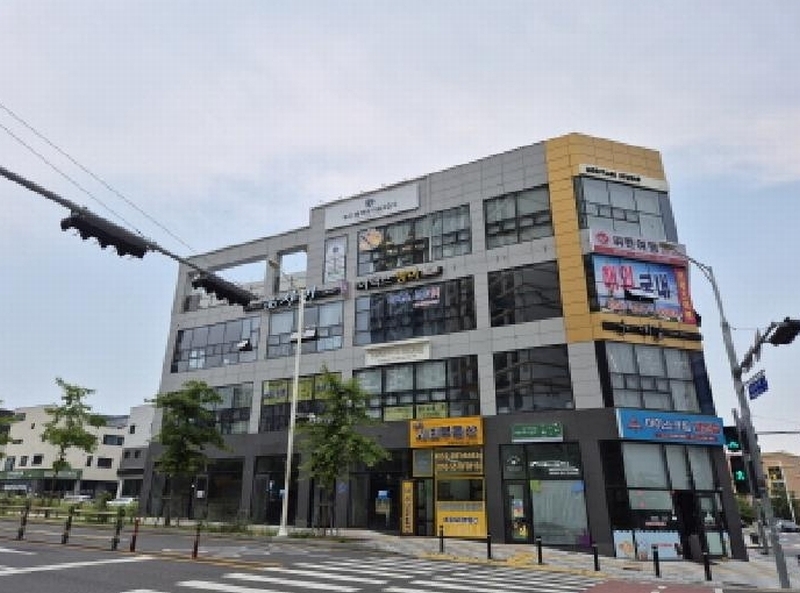 2025타경11757 울산광역시 북구 박상진2로 124, 비발디시티 1층 102호 근린상가 경매 이미지
