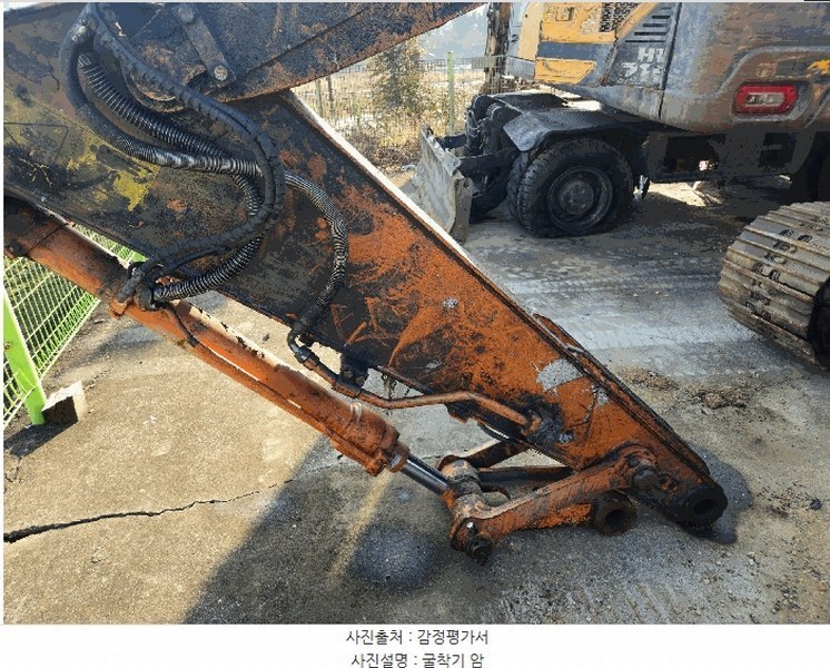 2025타경1606 울산광역시 울주군 언양읍 언양로 605, 복산주차장 내 중장비 경매 이미지