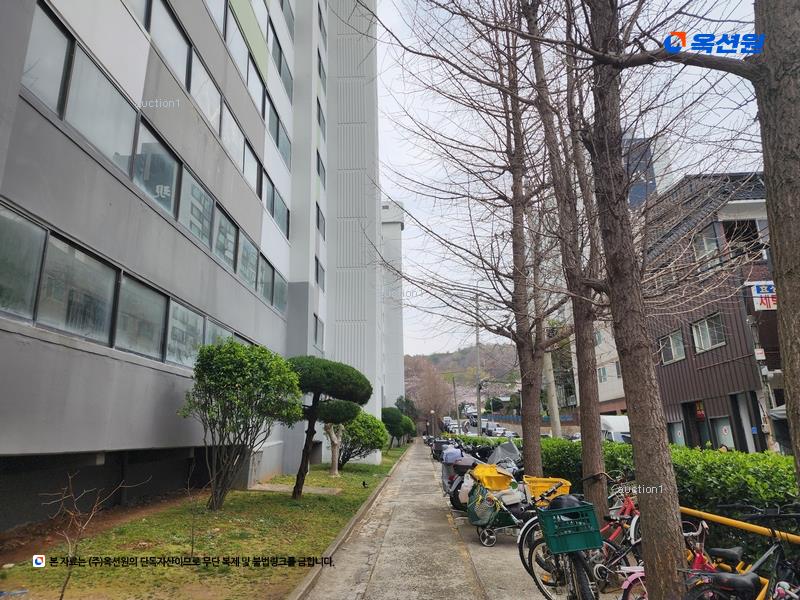 2025타경1117 울산광역시 동구 봉수로 170, 금강아파트 201동 2층 214호 아파트[공급22평형] 경매 이미지