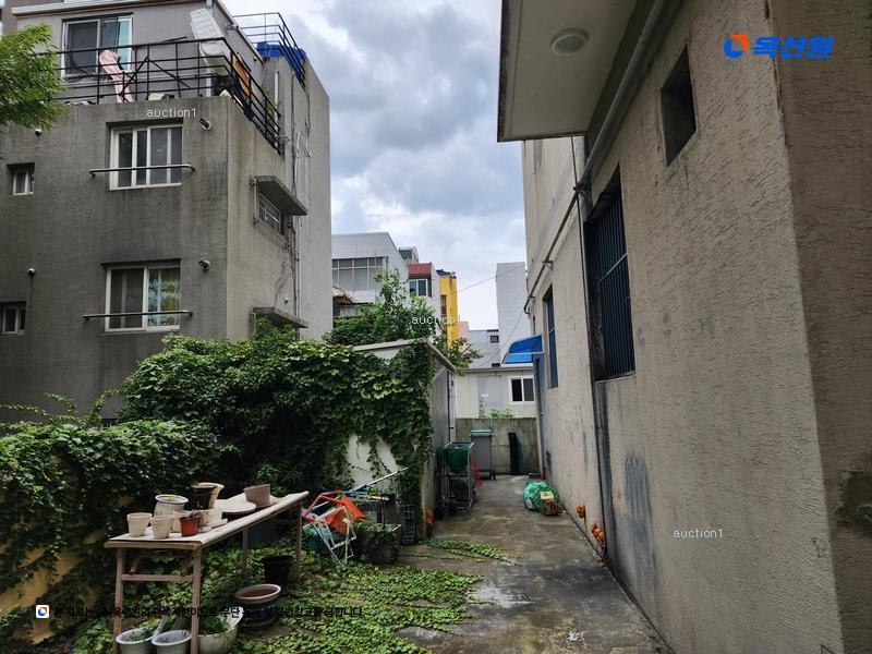 2024타경2182 울산광역시 남구 신정동 164-10 근린주택 경매 이미지