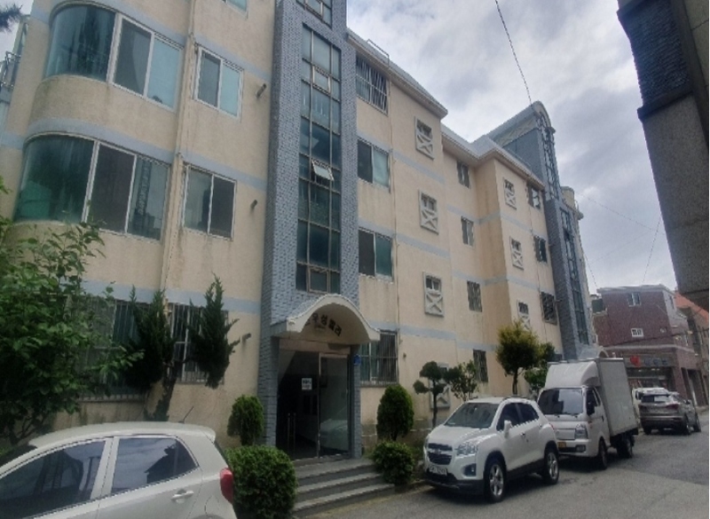 2024타경3710 울산광역시 동구 문재7가길 20울산광역시 동구 문재7○○○○, 우성빌라 3층 303호우성빌라○○ 다세대(빌라)[공급33평형] 경매 이미지