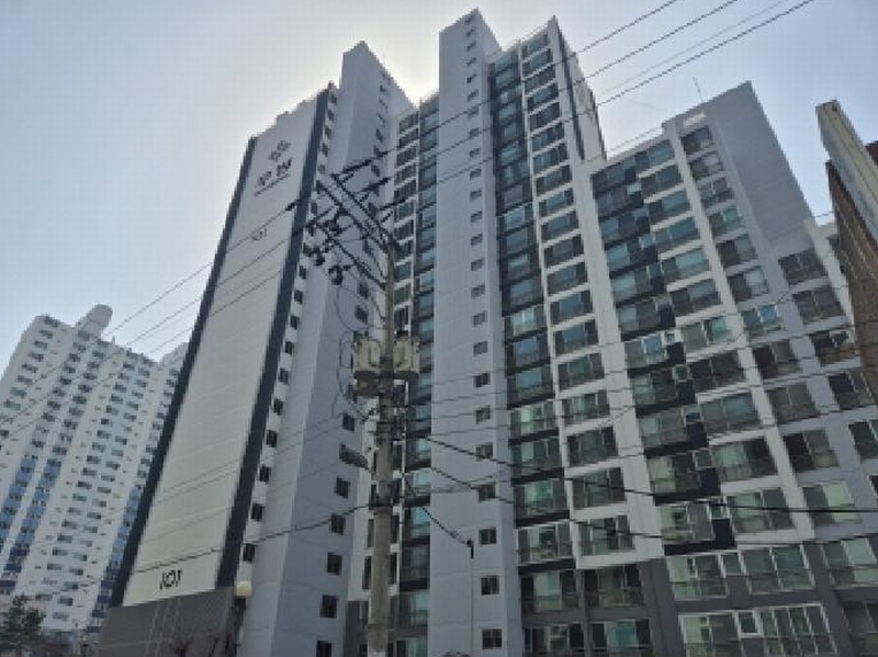 2025타경957 울산광역시 남구 도산로 59, 울산달동우방맨션 1동 18층 1808호 아파트[공급29평형] 경매 이미지