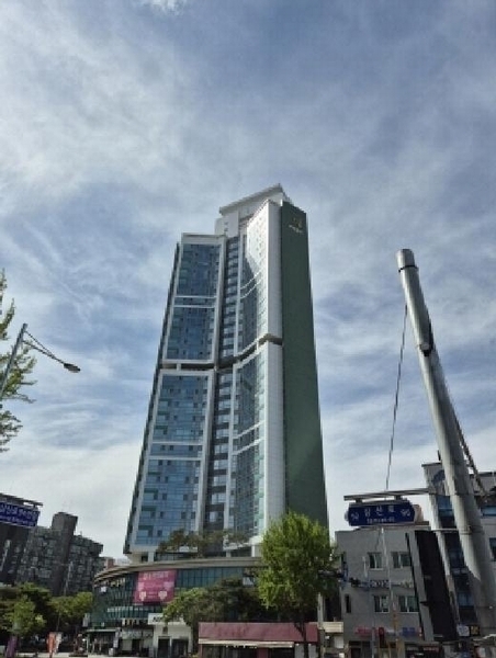 2025타경1039 울산광역시 남구 삼산로 87, 삼환아르누보 22층 2205호 아파트[공급52평형] 경매 이미지