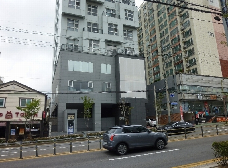 2024타경115415 울산광역시 동구 번덕6길 3울산광역시 동구 번○○○○, 센트럴나인 2층 204호센트럴나○○ 근린상가 경매 이미지