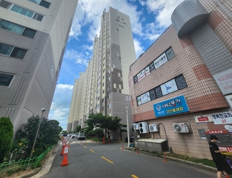 2024타경112386 울산광역시 북구 이화5길 20, 현대아파트 201동 3층 302호 아파트[공급22평형] 경매 이미지