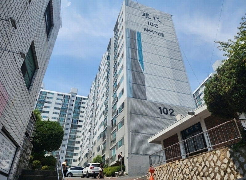 2024타경113099 울산광역시 동구 옥류로 77, 현대하이야트맨션 102동 1층 105호 아파트[공급31평형] 경매 이미지