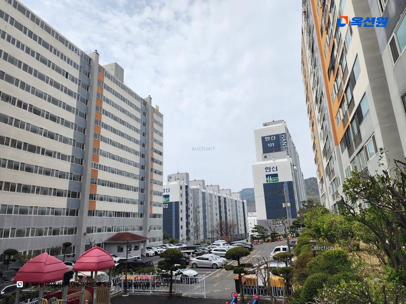 2025타경11269 울산광역시 동구 남목12길 39, 신안그린파크아파트 제비동 4층 406호 아파트[공급23평형] 경매 이미지