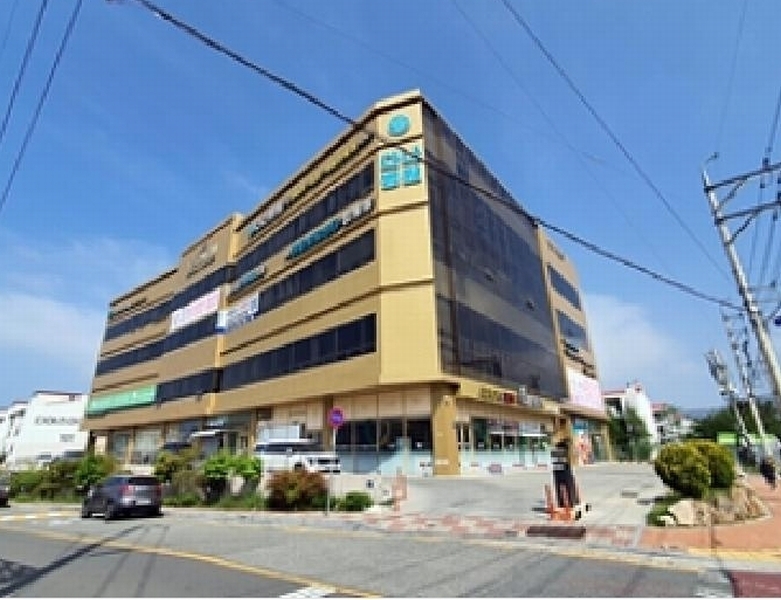 2025타경11340 경상남도 창원시 진해구 진해대로1026번길 4, 더연리지 2층 201호 근린상가 경매 이미지