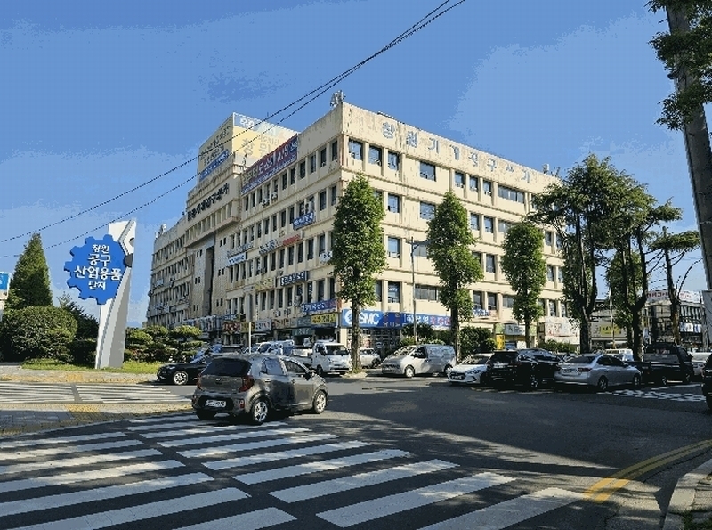 2025타경11356 경상남도 창원시 의창구 창원대로 400, 창원기계공구상가 2층 229호 근린상가 경매 이미지