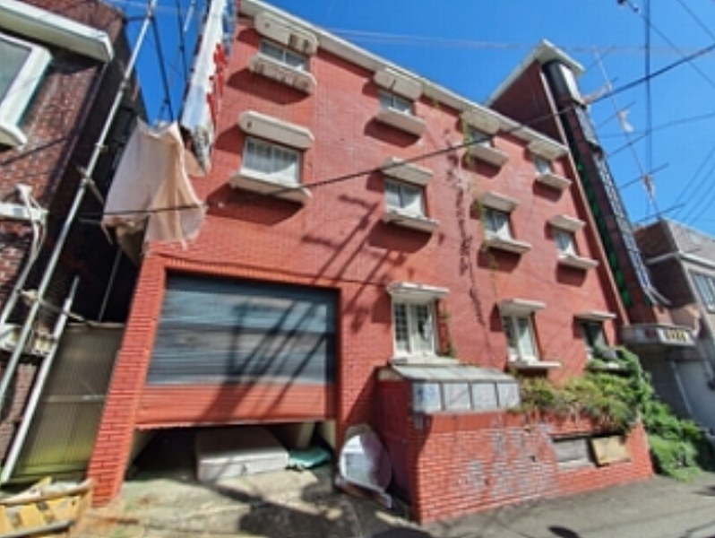 2024타경5550 경상남도 창원시 진해구 충무동 28-19 숙박시설 경매 이미지