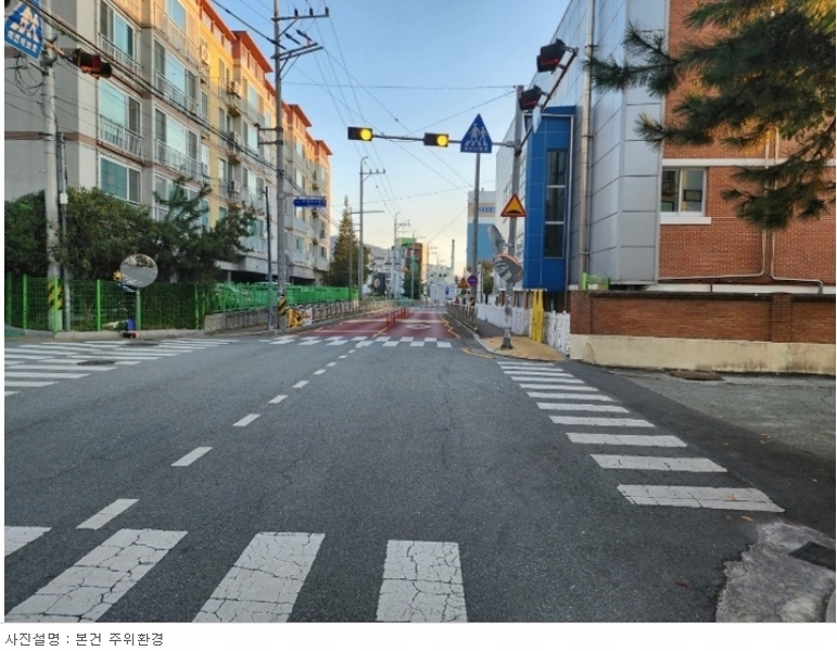 2022타경5242 경상남도 창원시 진해구 마천로36번길 2경상남도 창원시 진해구 마천로3○○○○, 마천동자연애빌 3층 303호마천동자○○ 다세대(빌라) 경매 이미지