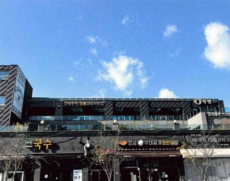 2023타경8736 경상남도 김해시 김해대로2400번길 96, 마에스타 3층 301호 근린상가 경매 이미지