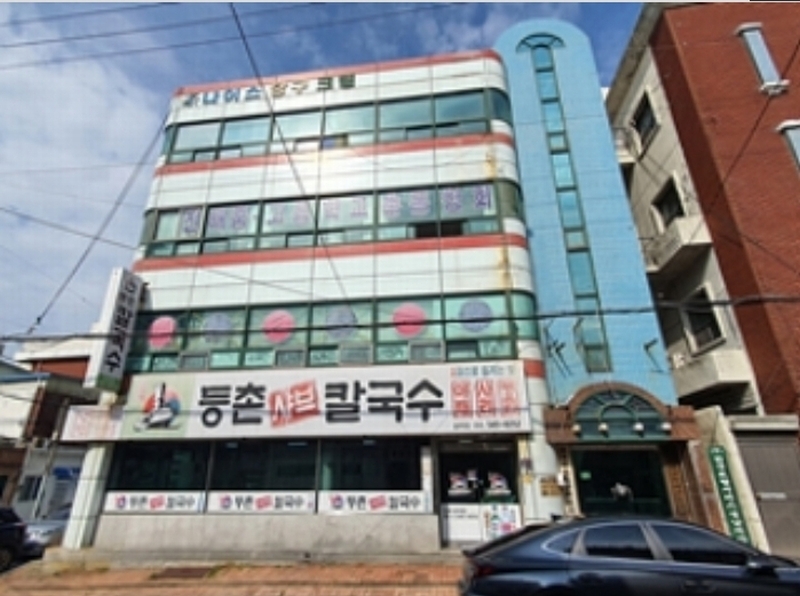 2024타경111813 경상남도 창원시 진해구 송학동 19-1 근린시설 경매 이미지