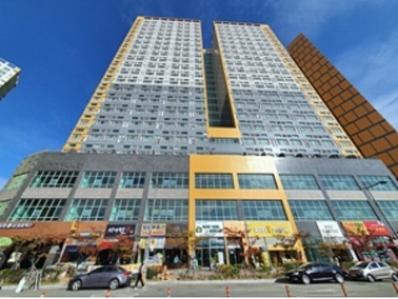 2024타경115471 경상남도 창원시 진해구 신항2로 114, 다인로얄팰리스부산신항2차 4층 432호 오피스텔[계약26평형] 경매 이미지