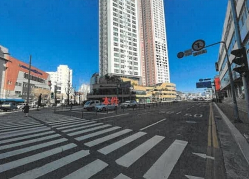 2024타경3332 경상남도 창원시 마산합포구 합포동6길 8, 창원칸타빌오션뷰 상가동 1층 110호외2개호 근린상가 경매 이미지