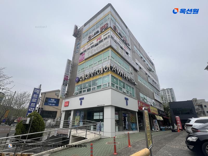 2025타경20817 경상남도 창원시 마산회원구 호계본동로 10, 메트로프라자 3층 301호 근린상가 경매 이미지