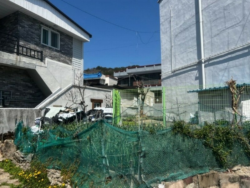 2025타경20709 경상남도 창원시 마산회원구 석전동 163-74 대지 경매 이미지