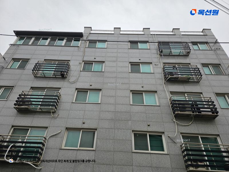 2025타경9899 서울특별시 구로구 우마1가길 13-14서울특별시 구로구 우마1가○○○○, 퍼스트빌 5층 504호퍼스트빌○○ 다세대(빌라)[공급10평형] 경매 이미지