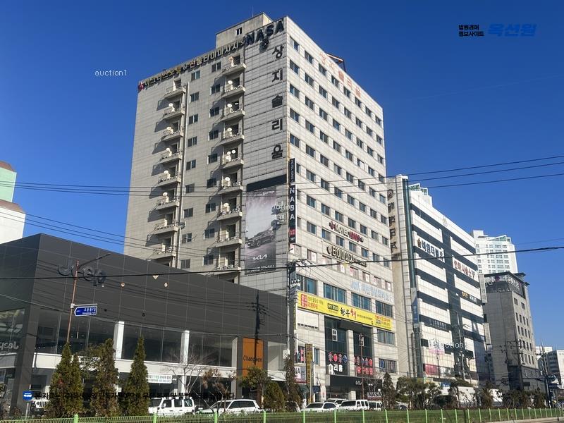 2025타경20518 경상남도 창원시 마산합포구 해안대로 389, 상지솔리움 3층 303호 근린상가 경매 이미지