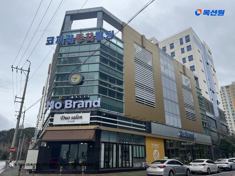 2024타경101885 경상남도 창원시 마산합포구 현동4길 10, 현동코끼리주차빌딩 1층 104호 근린상가 경매 이미지