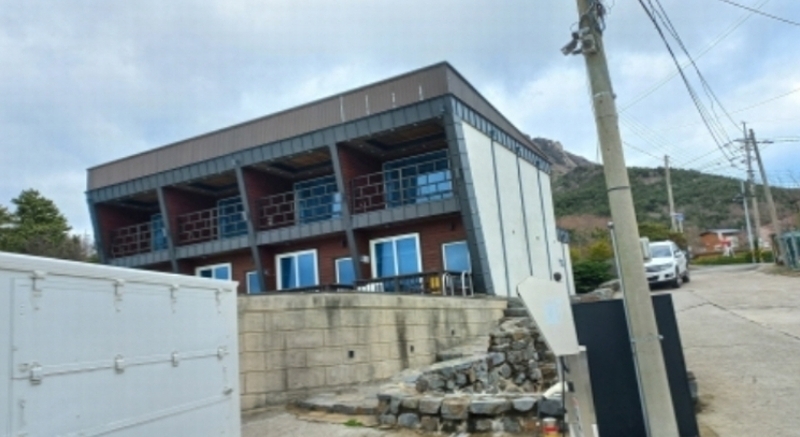 2024타경1301 경상남도 거제시 남부면 저구리 606-2 숙박시설 경매 이미지